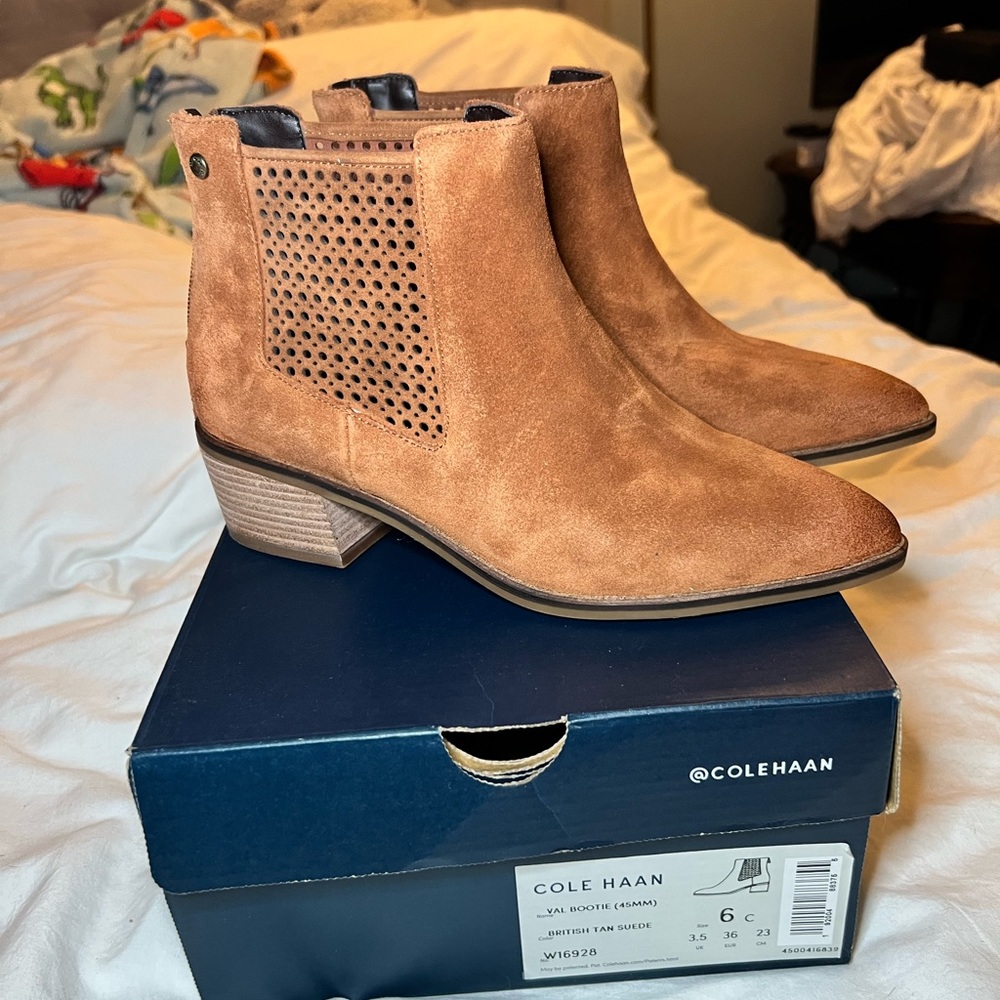 Cole Haan Val Bootie size 6